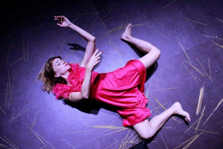 La ballarina Julieta Ferraro interpretarà “Adesso la finestra” divendres a La Tramolla